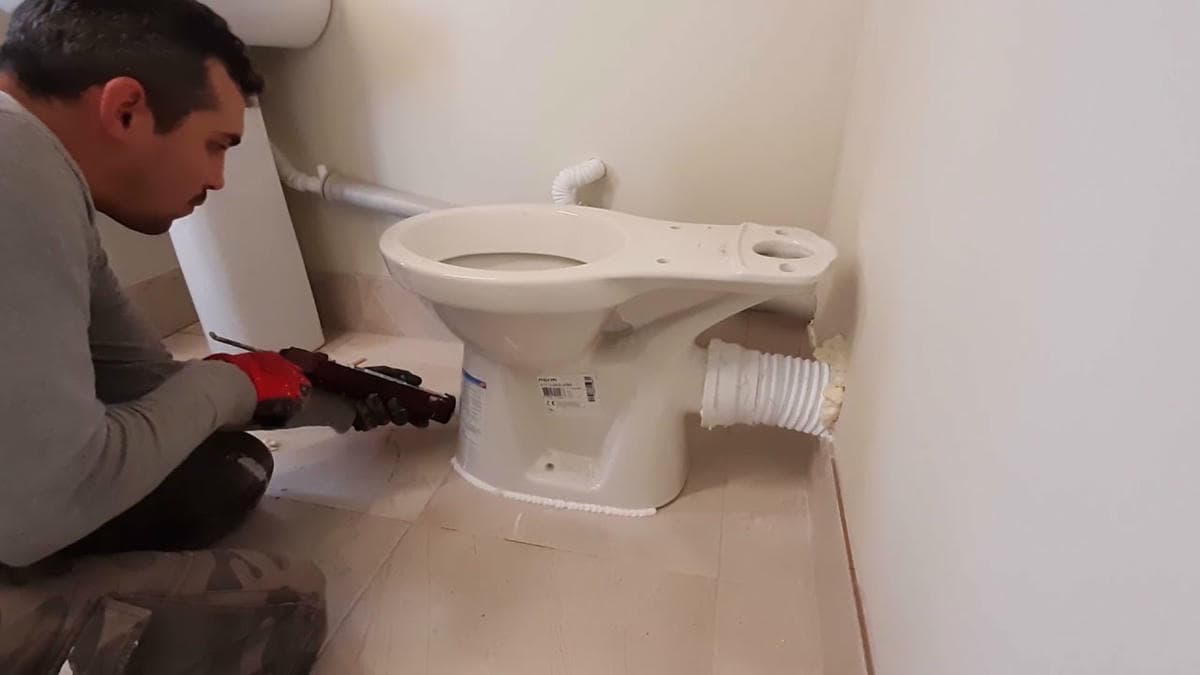 Robotla lavabo açma
